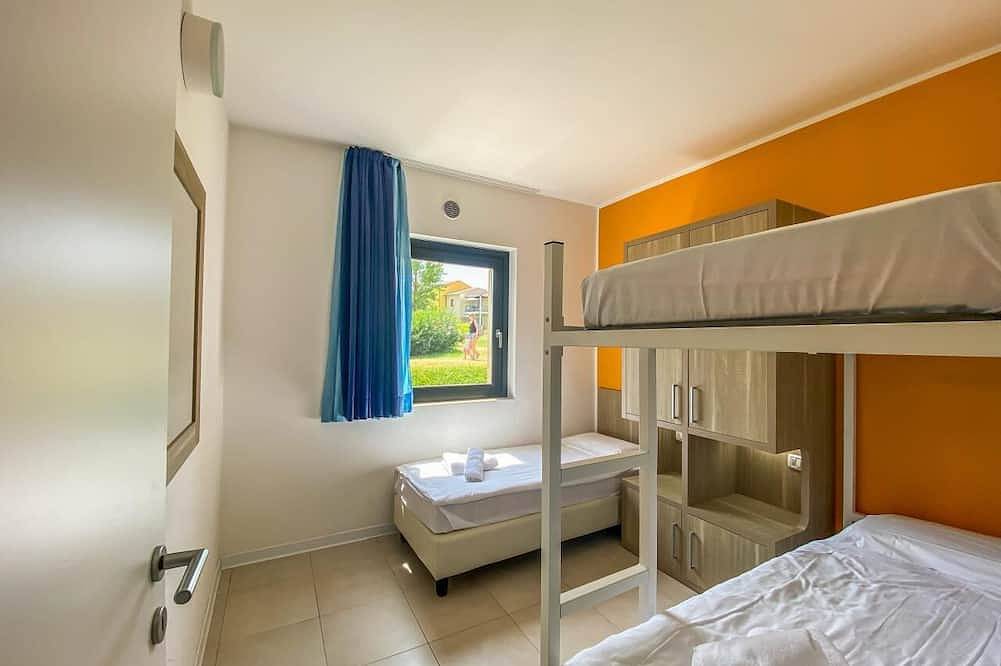 Ganze Wohnung, Ferienpark Belvedere Wohnung Premium für 6 Personen in Castelnuovo del Garda, Gardasee-Berge