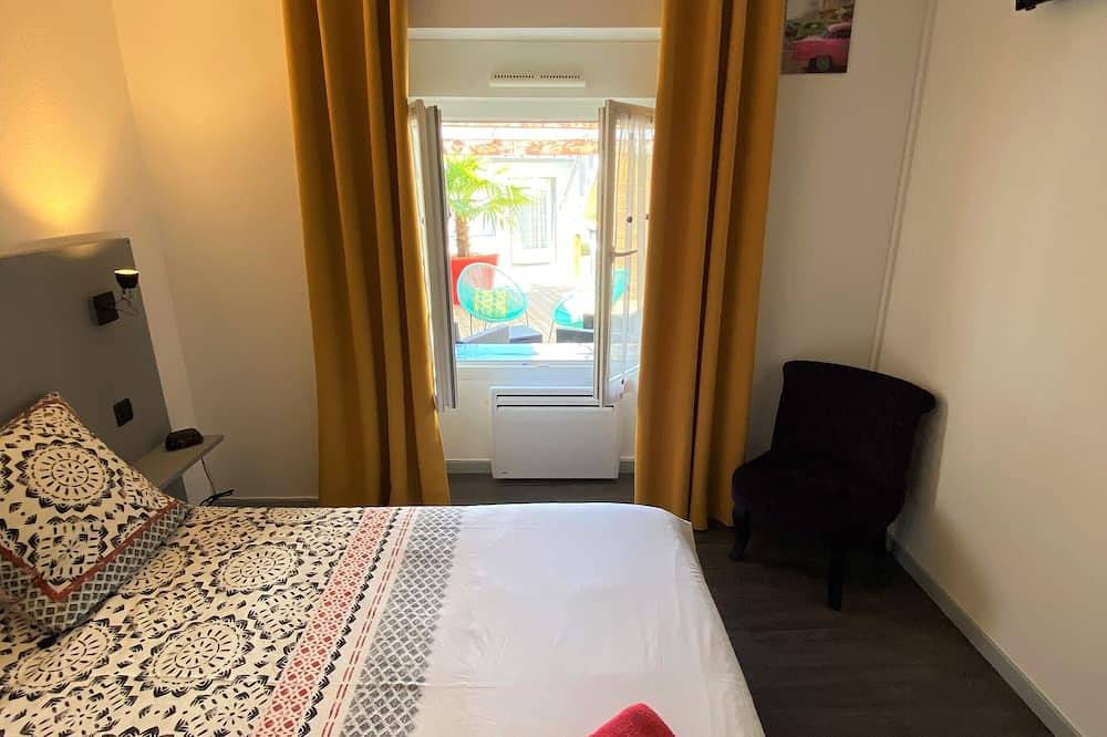 Apartamento entero, Appartement N2-Apartamento-Baño con bañera-Terraza in La Roche-sur-Yon, Valle del Loira