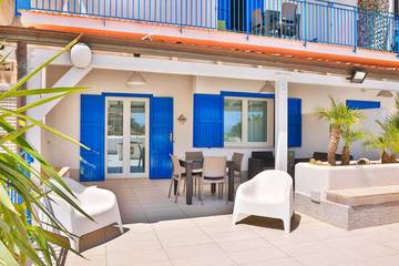 Gîte pour 4 personnes, avec vue et terrasse, animaux acceptés à Alcamo Marina