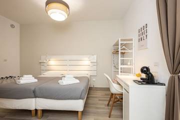 Guesthouse for 2 People in Rome, Rome Province, Photo 1