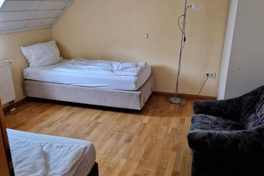 Helles Reihenhaus – zentral & ideal für Gruppen von 1 - 6 Personen in Kaiserslautern, Saar-Nahe-Bergland
