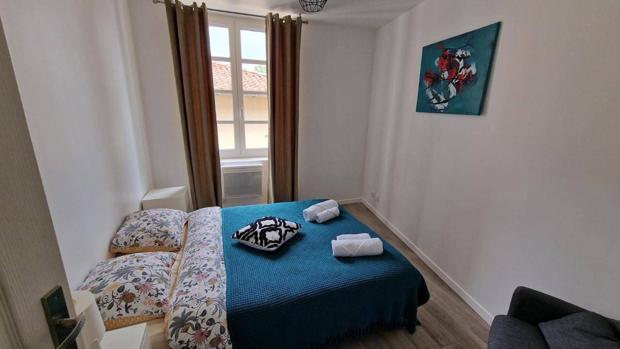 Appartement entier, Two-Bedroom Apartment in Foix, Ariège