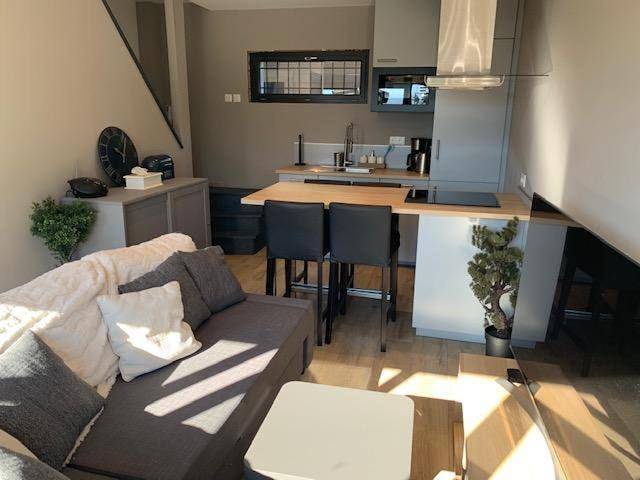 Two-Bedroom House in Le Bourget-du-Lac, Région de Chambéry