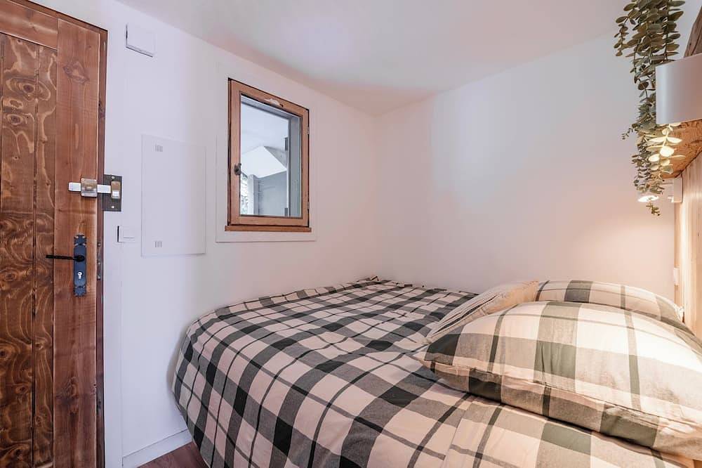 Entire apartment, Cozy studio with balcony in Argentière in Argentière, Chamonix-Mont-Blanc