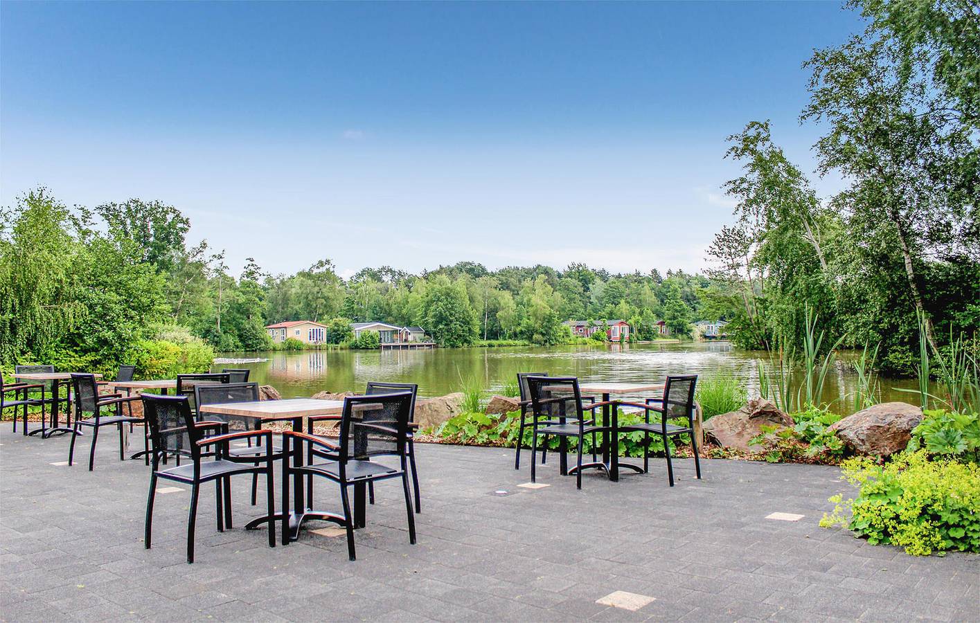 Ferienhaus für 4 Personen mit Garten in Oosterwolde, Friesland