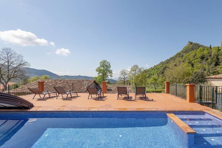 Casa rural para 9 personas, con Jardín en Osona