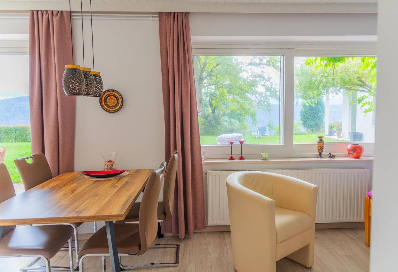 Familiekamer, douche, uitzicht op het meer, foto 8