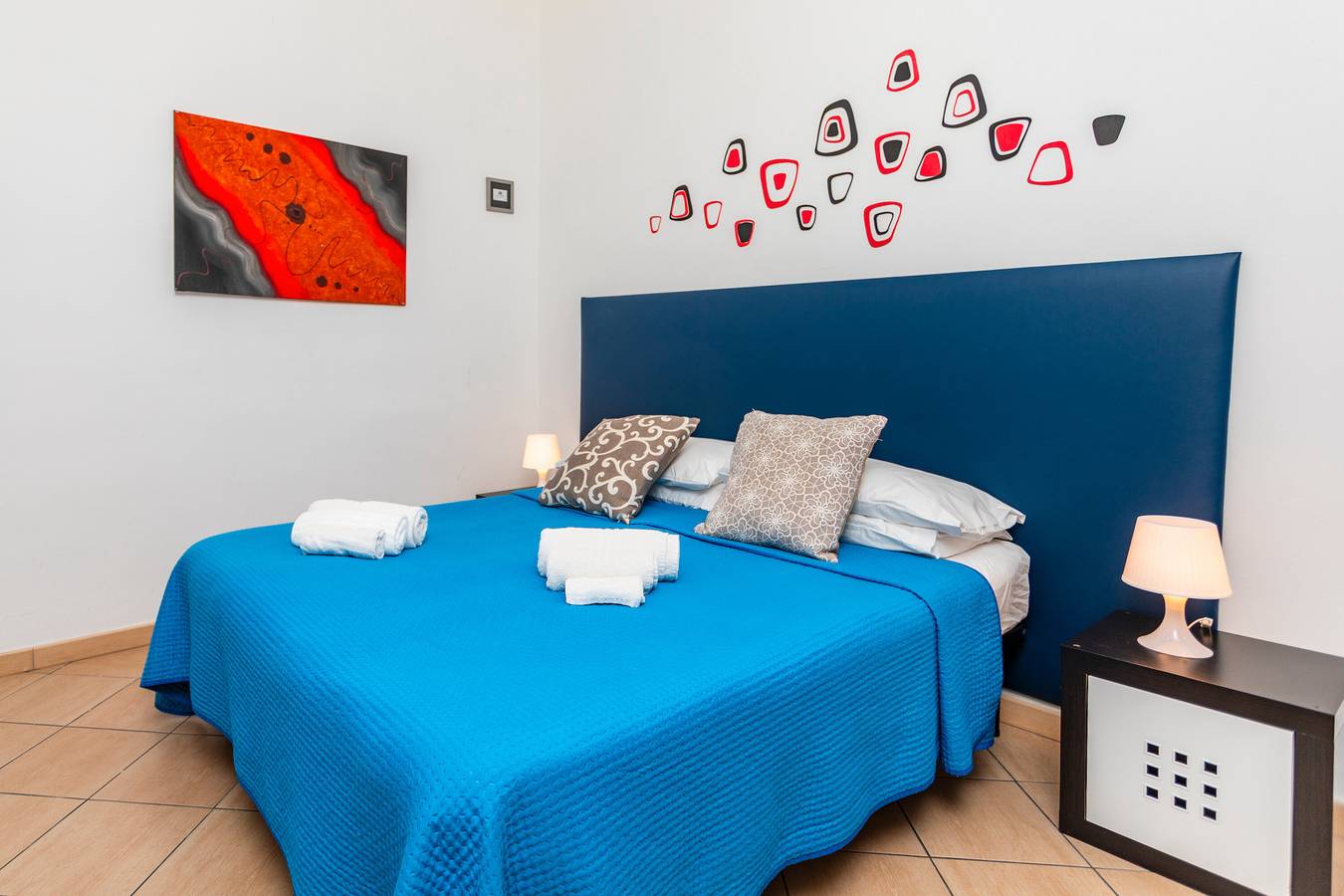 Camera 'Matrimoniale Con Cucina' con Wi-Fi e Aria Condizionata in Catania, Catania e dintorni