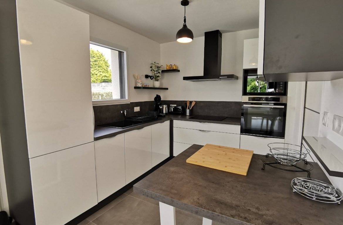 Maison de vacances, 6 km des plages, plain-pied in Combrit, Côte de Cornouaille