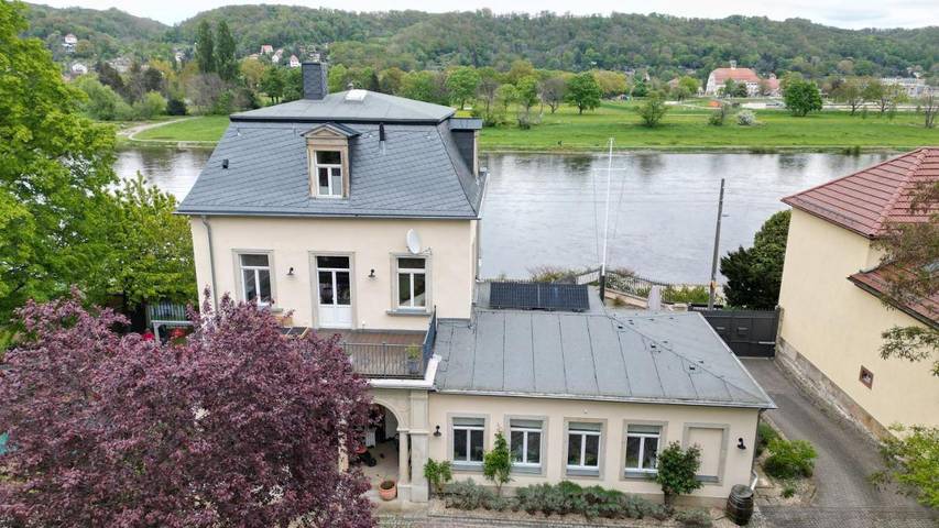 Ferienwohnung für 4 Personen, mit Balkon und Terrasse sowie Garten und Ausblick in Dresden - 2