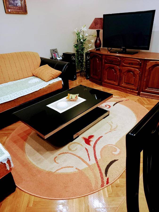 Gîte pour 4 personnes, avec terrasse et jardin à Vršac - 3