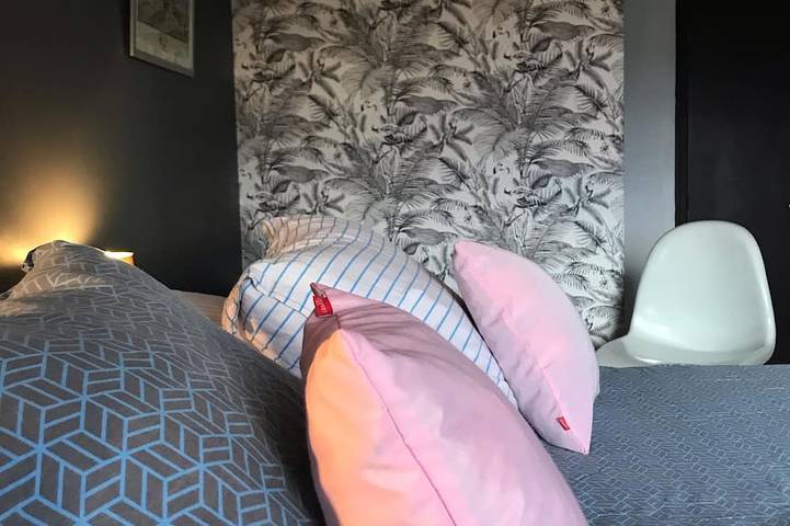 Gîte pour 5 personnes, avec terrasse et jardin à Saint-Broladre - 4