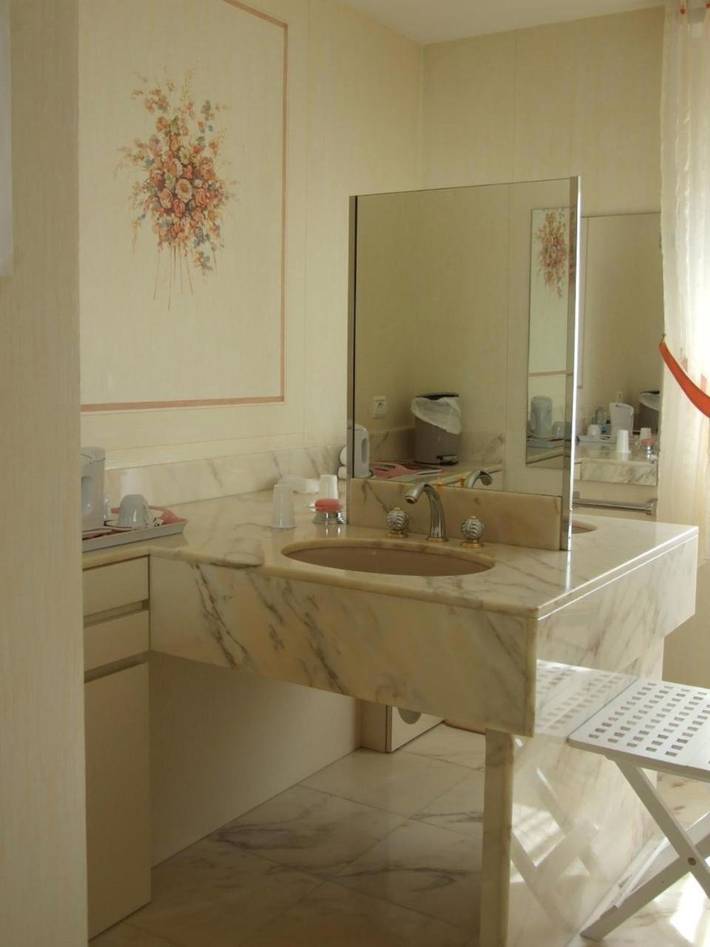 Location de vacances pour 6 personnes, avec vue et jardin à Tessy-sur-Vire - 4