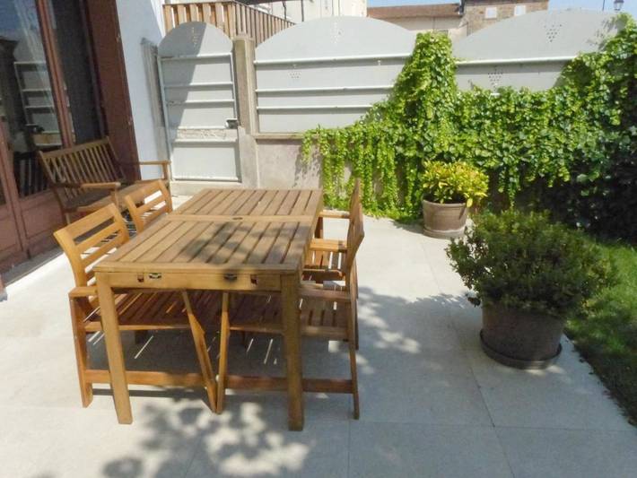 Gîte pour 3 personnes, avec vue et jardin à Le Perréon - 2