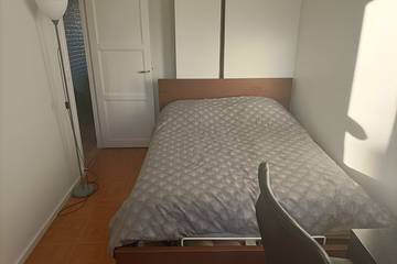 Appartement De Vacances pour 6 Personnes dans Rueil-Malmaison, Hauts-de-Seine, Photo 2