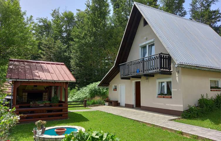 Ferienhaus für 6 Personen, mit Terrasse und Ausblick - 1
