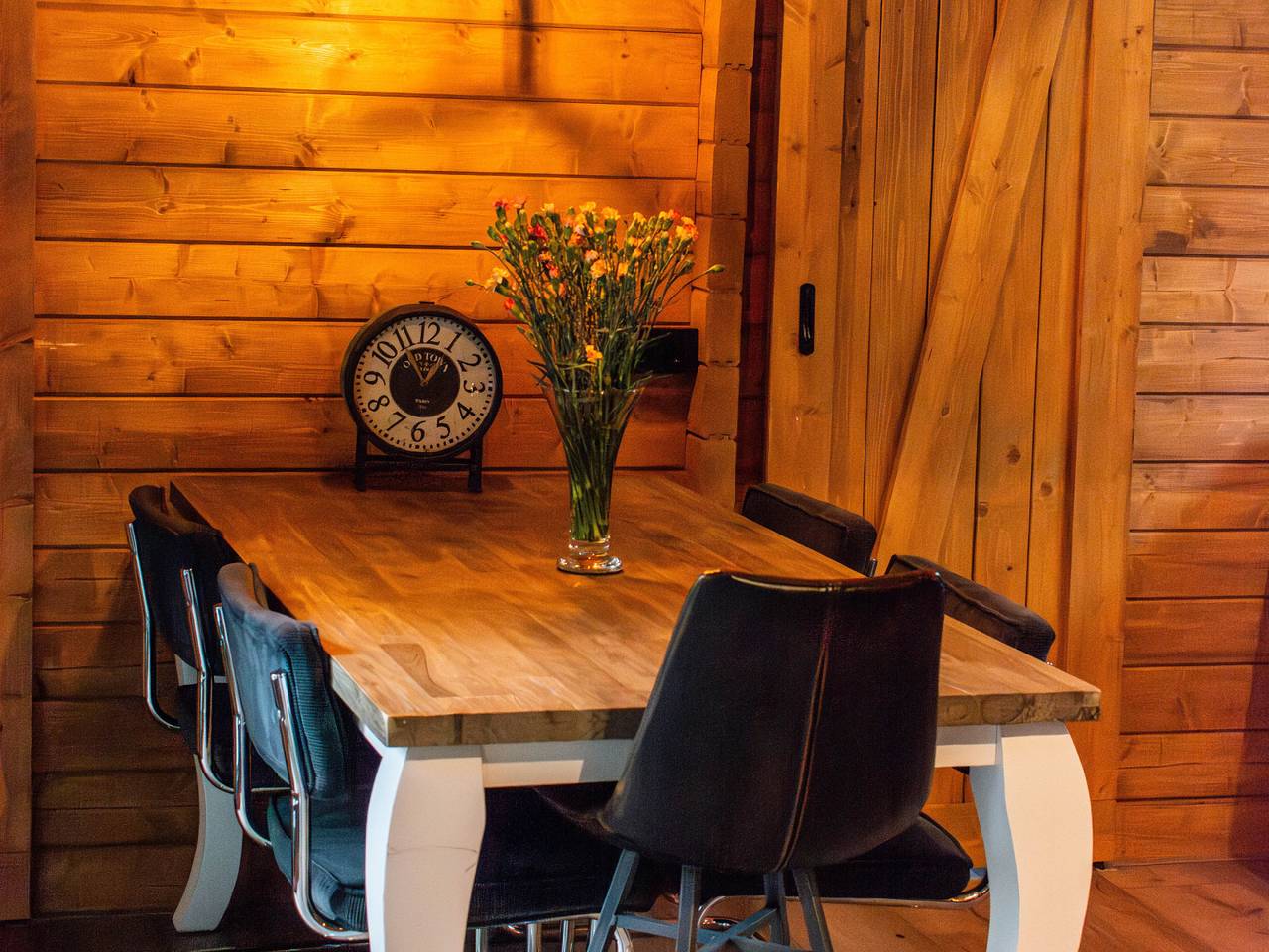 Comfortabel chalet met ruime tuin voor vijf personen, gelegen op de Veluwe in Putten in Putten, Veluwe