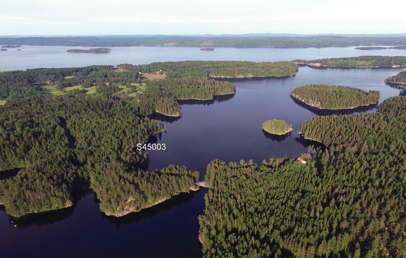 Ferienhaus für 6 Personen mit Terrasse in Dalslands Kanal