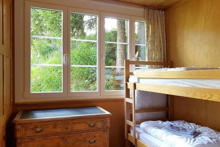 Appartement entier, Chalet Willi-1.Og Appartement/Fewo, Dusche und Bad, Wc, 9-Bettwohnung in Arosa, Chaîne de Plessur