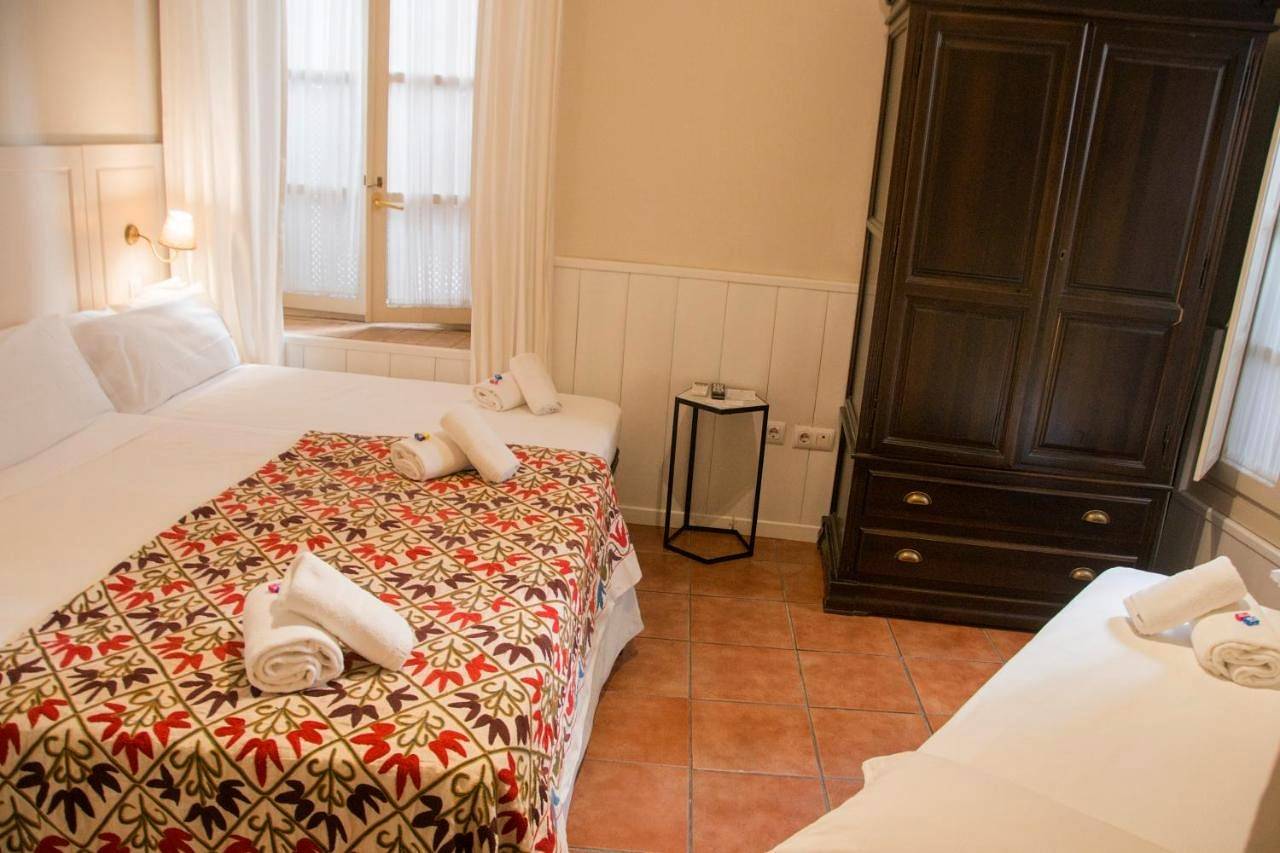 Family Room in Casco Antiguo, Sevilla