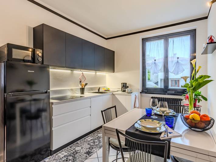 Ferienwohnung für 2 Personen, mit Seeblick und Garten sowie Balkon am Comer See - 4