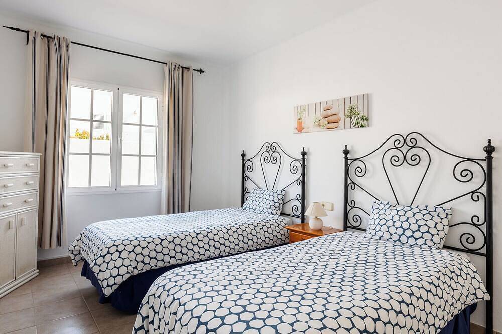 Villa Manuela | Preciosa villa independiente en el exclusivo Puerto Calero in Puerto Calero, Yaiza