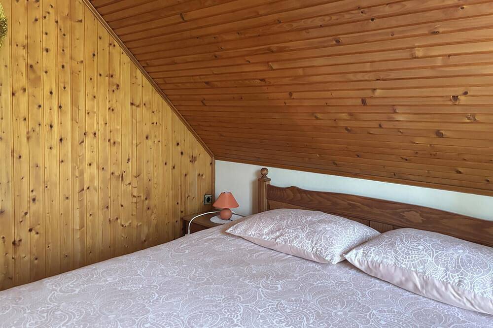 Ganze Wohnung, Cozy apartment in Crnl Lug with Wifi in Primorje-Gorski Kotar
