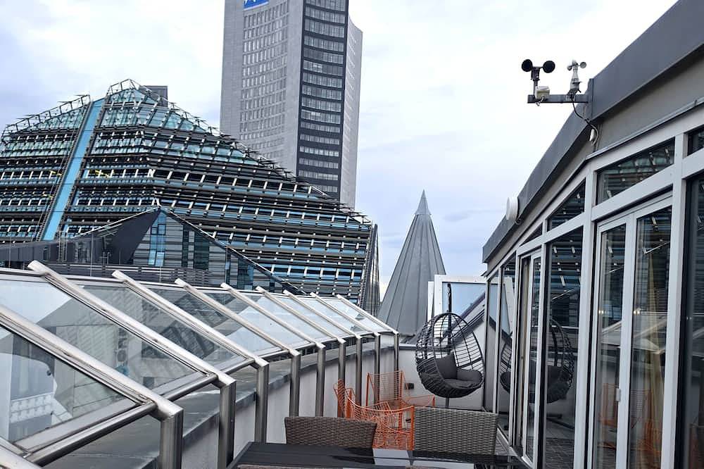 Apartamento entero, Above the rooftops of Leipzig — Rooftop terrace, downtown in Leipzig Mitte, Leipzig