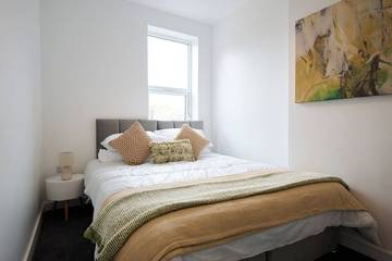 Apartment for 5 People in Bedford, Bedfordshire, Photo 1