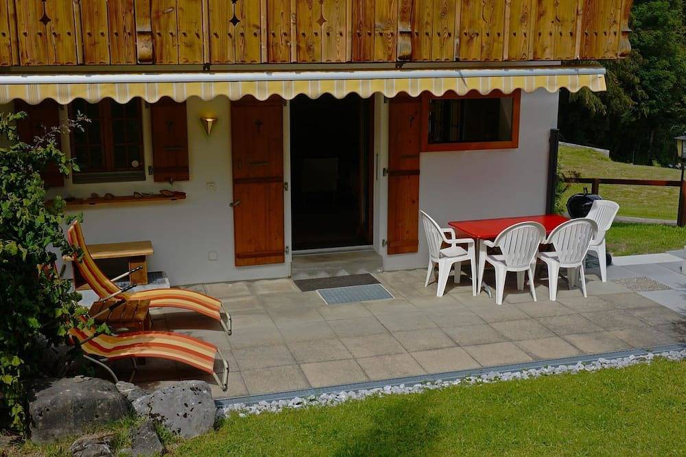 Ganze Wohnung, Zapfe (Küenzi) Appartement/Fewo, Dusche oder Bad, Wc 6-Bettwohnung in Saanenmöser, Saanen
