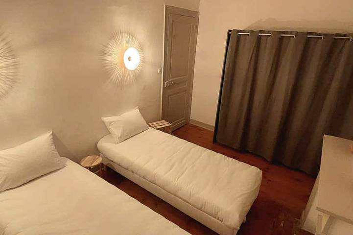 Location de vacances pour 12 personnes, avec terrasse et jardin à Béthune - 3