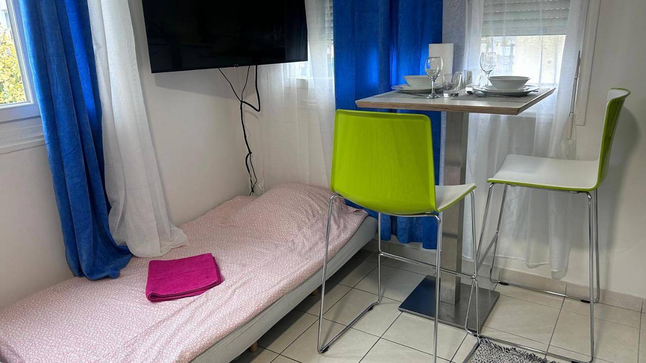 Appartement entier, Le petit loft in Bobigny, Seine-Saint-Denis