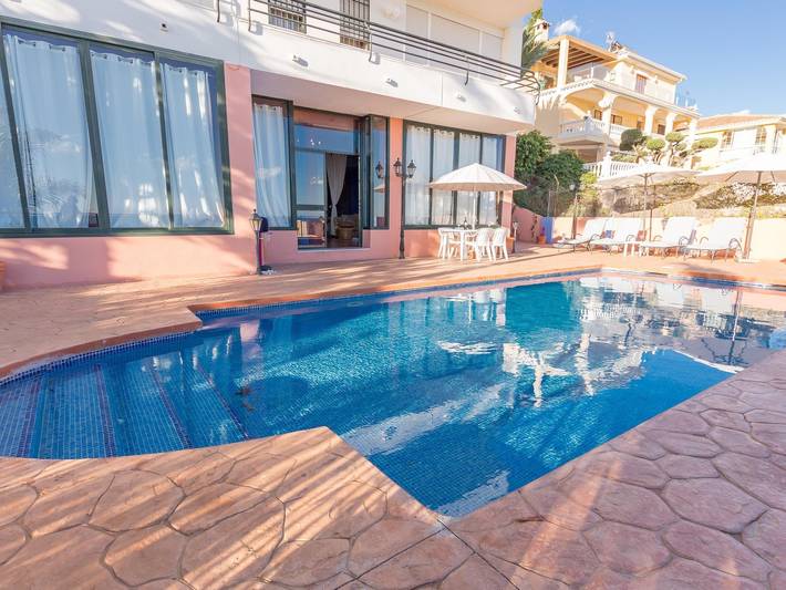 Ferienwohnung für 4 Personen, mit Meerblick und Pool sowie Garten in Malaga - 3