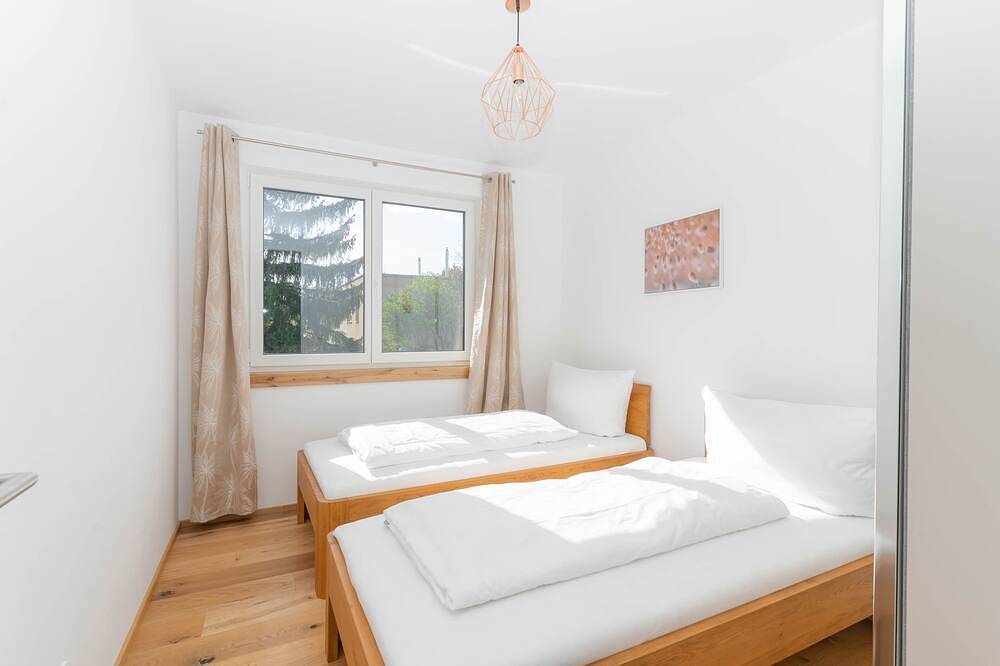 Ganze Wohnung, Luxurious apartment with big balcony near city center in Wien, Donau Niederösterreich