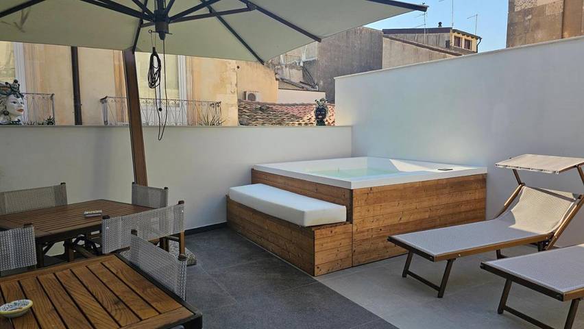 Ferienwohnung für 2 Personen, mit Pool und Sauna sowie Whirlpool und Terrasse - 1