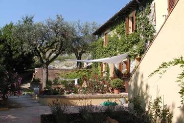 Agriturismo per 6 Persone in Urbino, Valle del Metauro, Foto 4