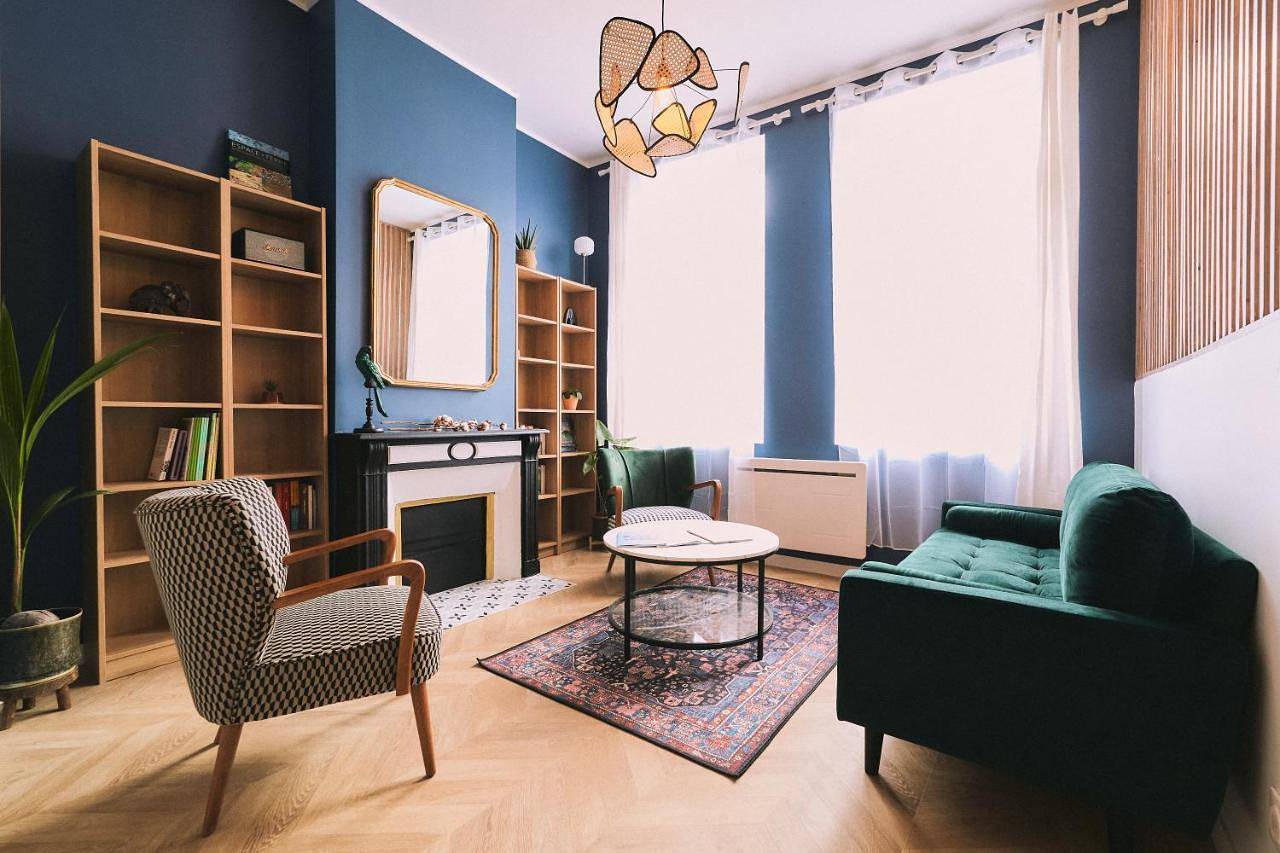 Elégante maison amiénoise - proche gare, home-cinéma, 3 chambres doubles, 1 chambre familiale avec jacuzzi privatif - La Maison Des Petits Sablon in Amiens, Région d'Amiens