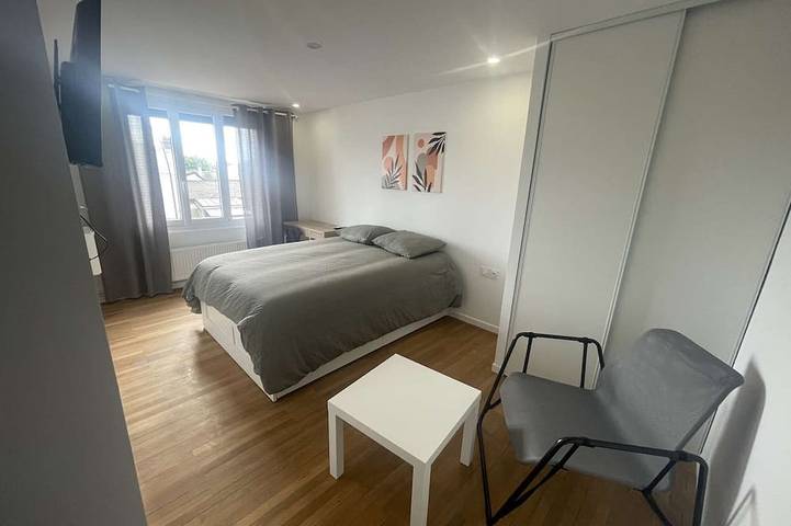 Maison d’hôte pour 2 personnes, avec Jardin à Argenteuil - 2