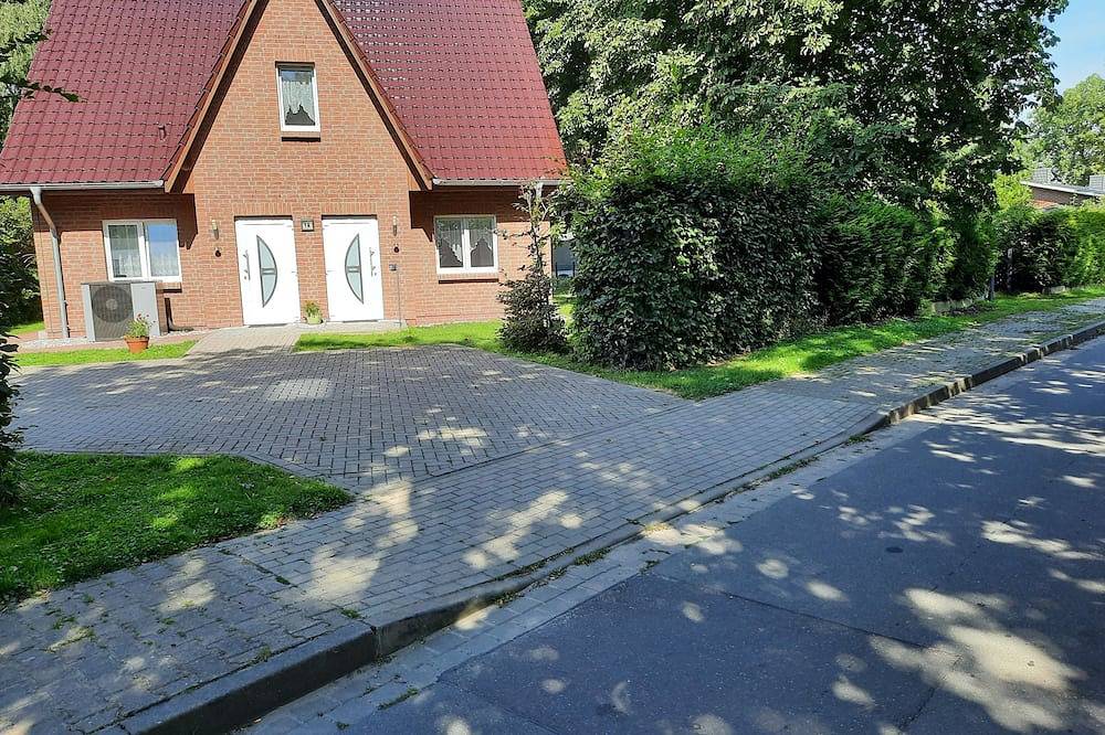 Ganze Wohnung, Ferienhaus Hempel / Wohnung Erdgeschoss / Wlan vorhanden in Hohendorf (Groß Mohrdorf), Groß Mohrdorf