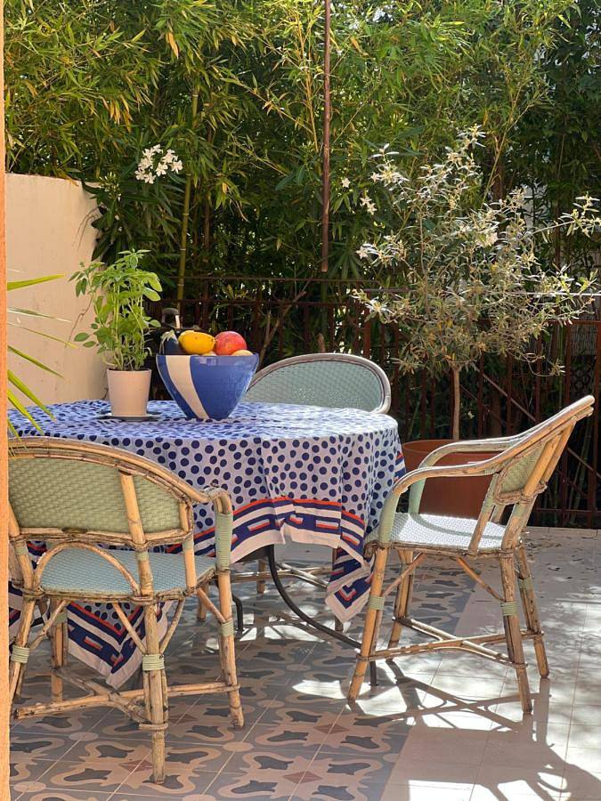Le Souvenir - maison climatisée & bassin méditerranéen in La Ciotat, Marseille en omgeving