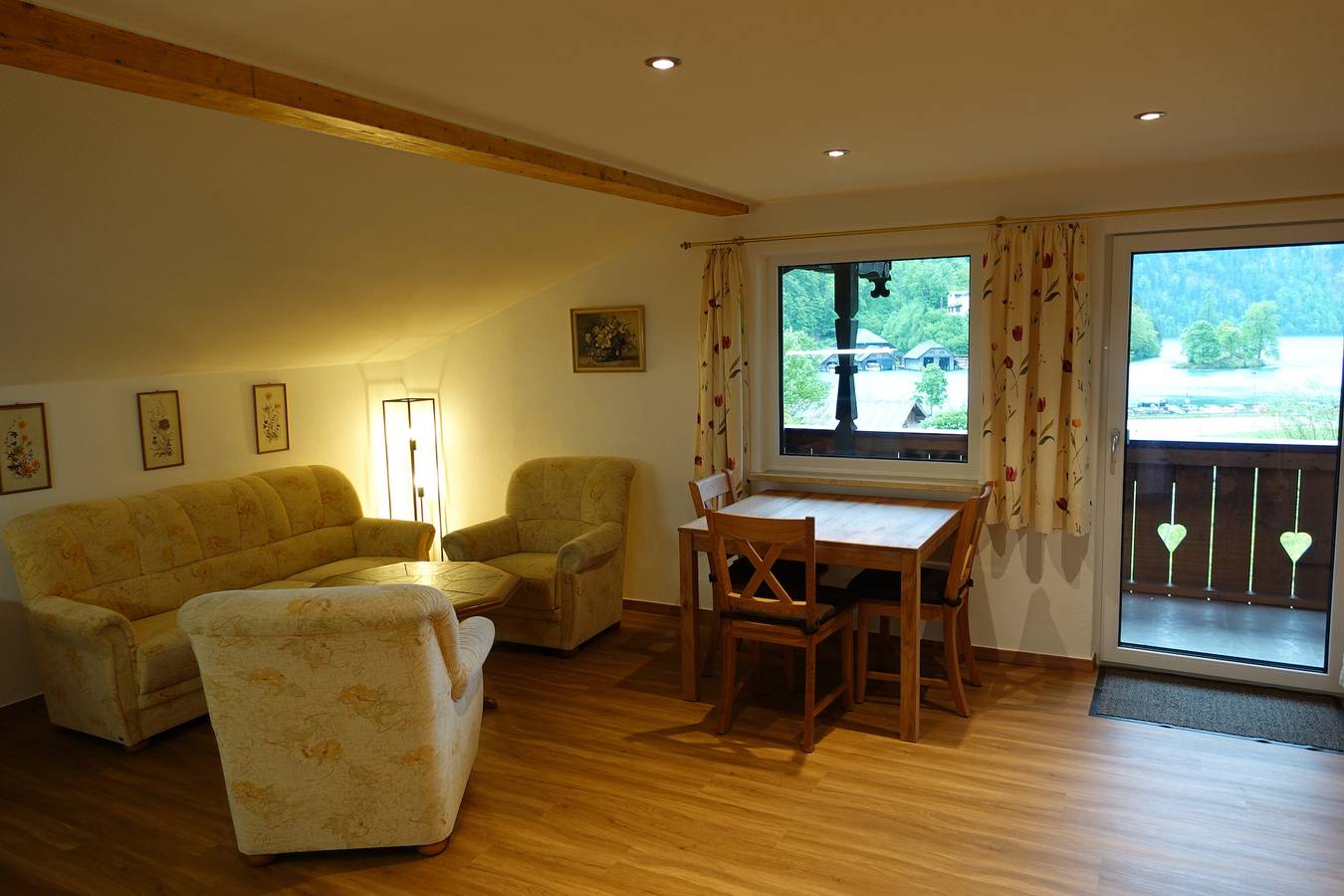 Entire apartment, Apartment 'Haus Am See - Jenner' with Lake View, Private Terrace and Wi-Fi in Schönau (Koenigssee), Berchtesgarden Alps