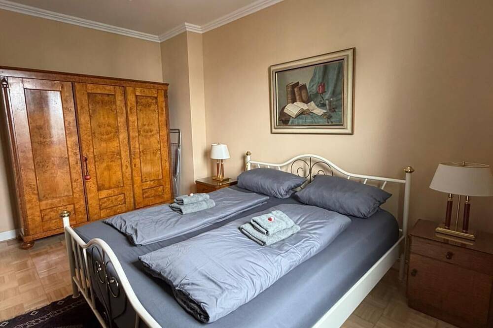 Velmora Boutique Suites: 2 Design Apartments für 12 Personen in Lübeck (Stadt), Lübeck