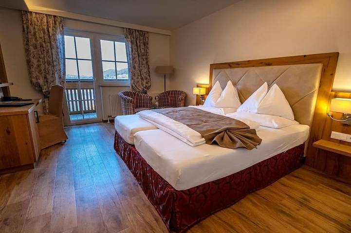 Ferienhaus für 2 Personen, mit Garten und Balkon sowie Sauna in Fuschl am See