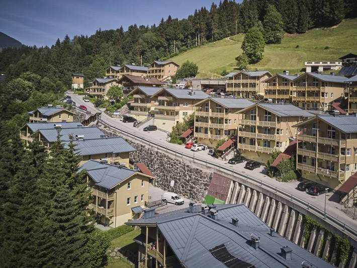 Ferienwohnung für 6 Personen, mit Sauna und Balkon sowie Garten in Viehhofen