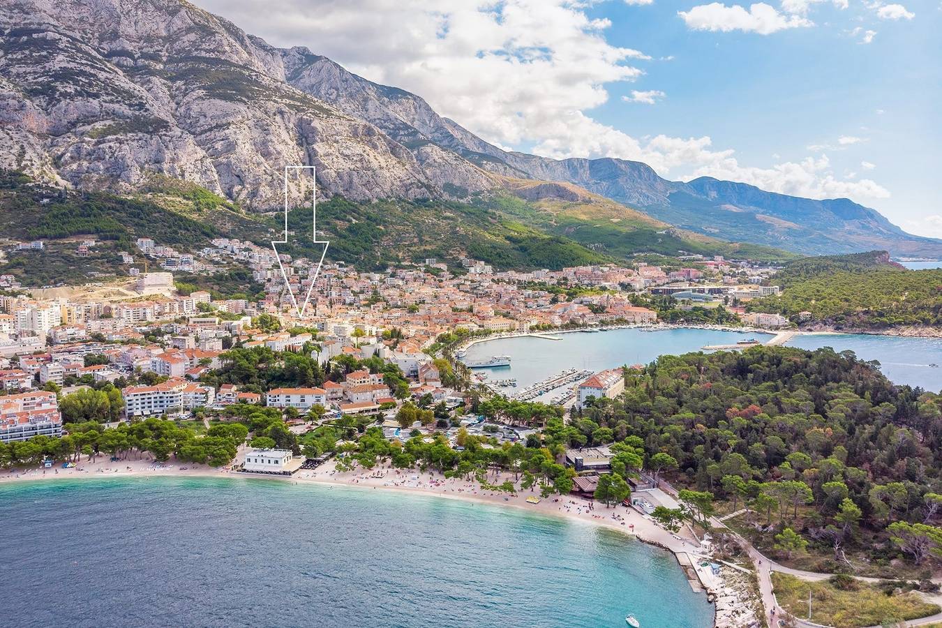 Villa Filipetti im Zentrum von Makarska, 4 Schlafzimmer mit Bad en suite, beheizter Privatpool, 600 m vom Strand entfernt in Makarska, Makarska Riviera
