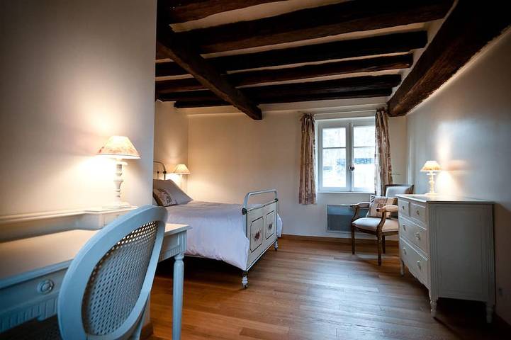 Gîte pour 6 personnes, avec jardin à Bléré - 2