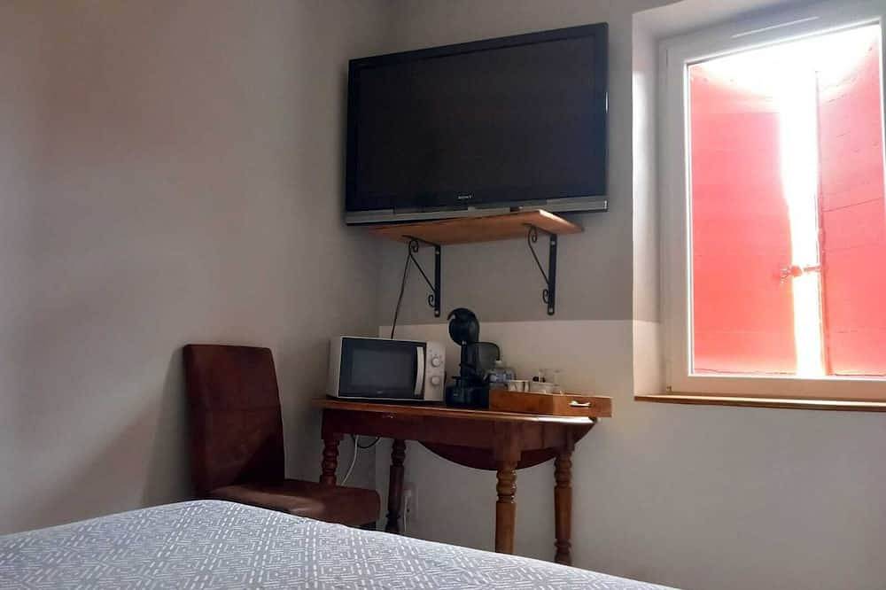 1 bedroom bed & breakfast in volx in Volx, Parc naturel régional du Luberon