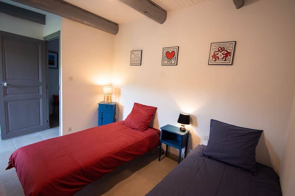 Maison avec terrase privative dans mas ardéchois in Saint-Maurice-d'Ardèche, Ardèche
