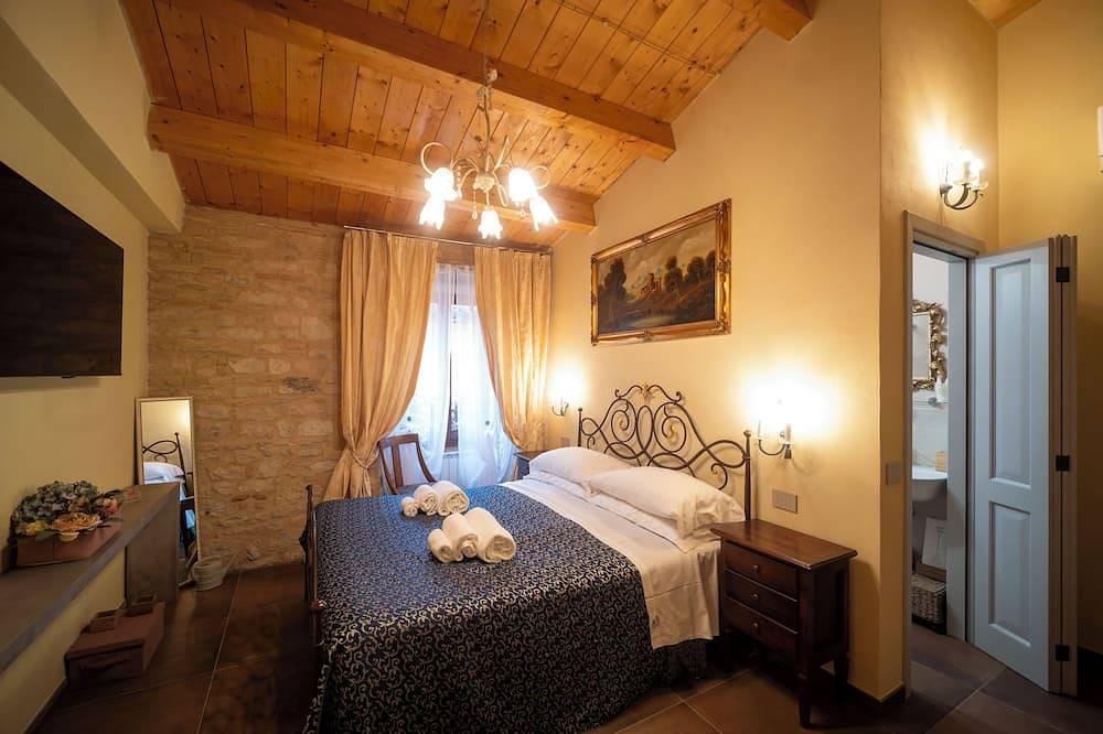 Entire apartment, Your ideal home surrounded by beauty and elegance, for moments of true relaxation in Spello, Perugia Province