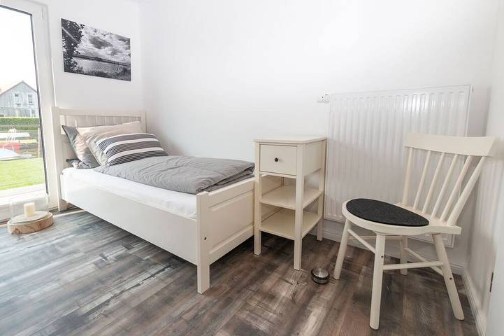 Ferienhaus für 4 Personen, mit Garten und Sauna sowie Balkon in Südbrookmerland - 3